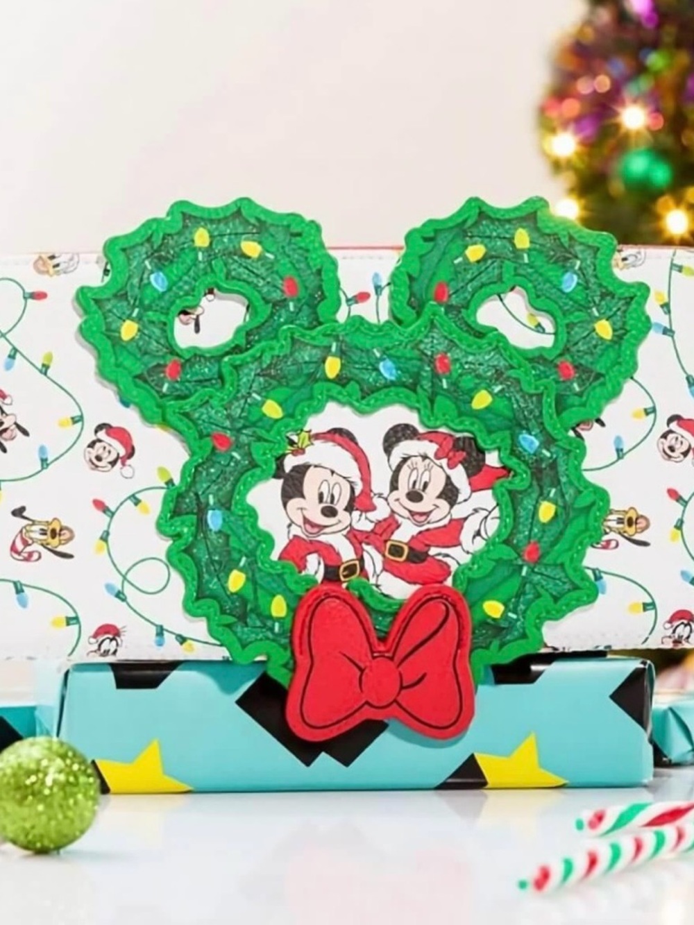 Disney Parks Mickey & Minnie Christmas Wreath Loungefly Wallet 🎄 NWOT